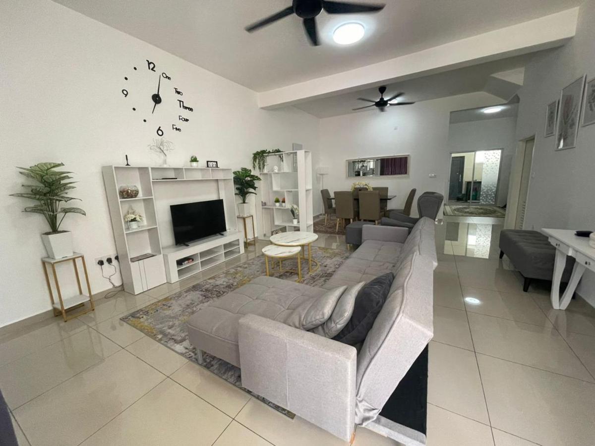 קלואנג Safiyya Homestay מראה חיצוני תמונה